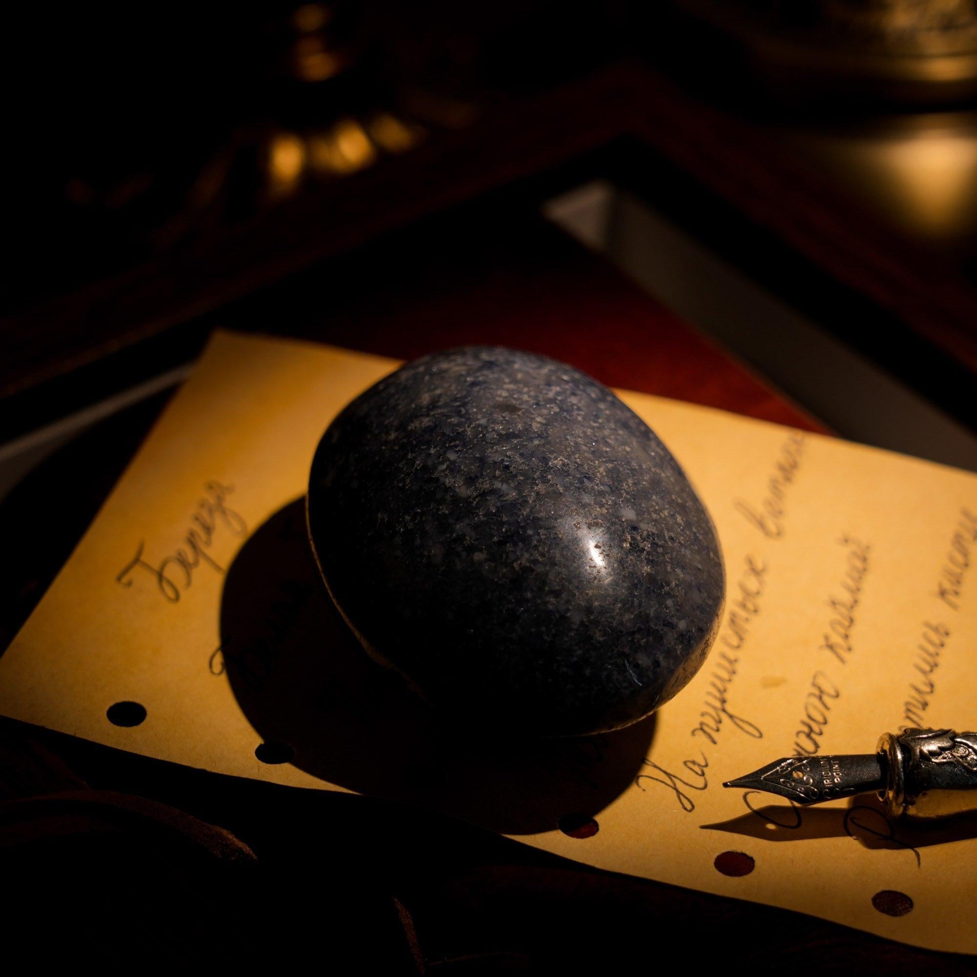 Blue Aventurine Palm Stone - helmsman - crystal