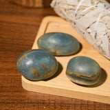 Blue Onyx Tumbled Stone Set - helmsman - crystal