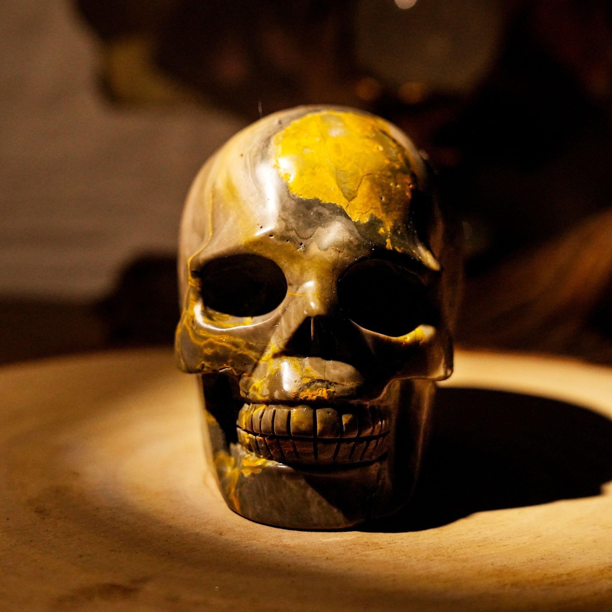 Bumblebee Jasper Skull - helmsman - crystal