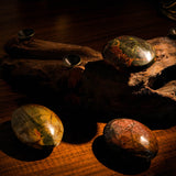 Cherry Creek Jasper Palm Stone - helmsman - crystal