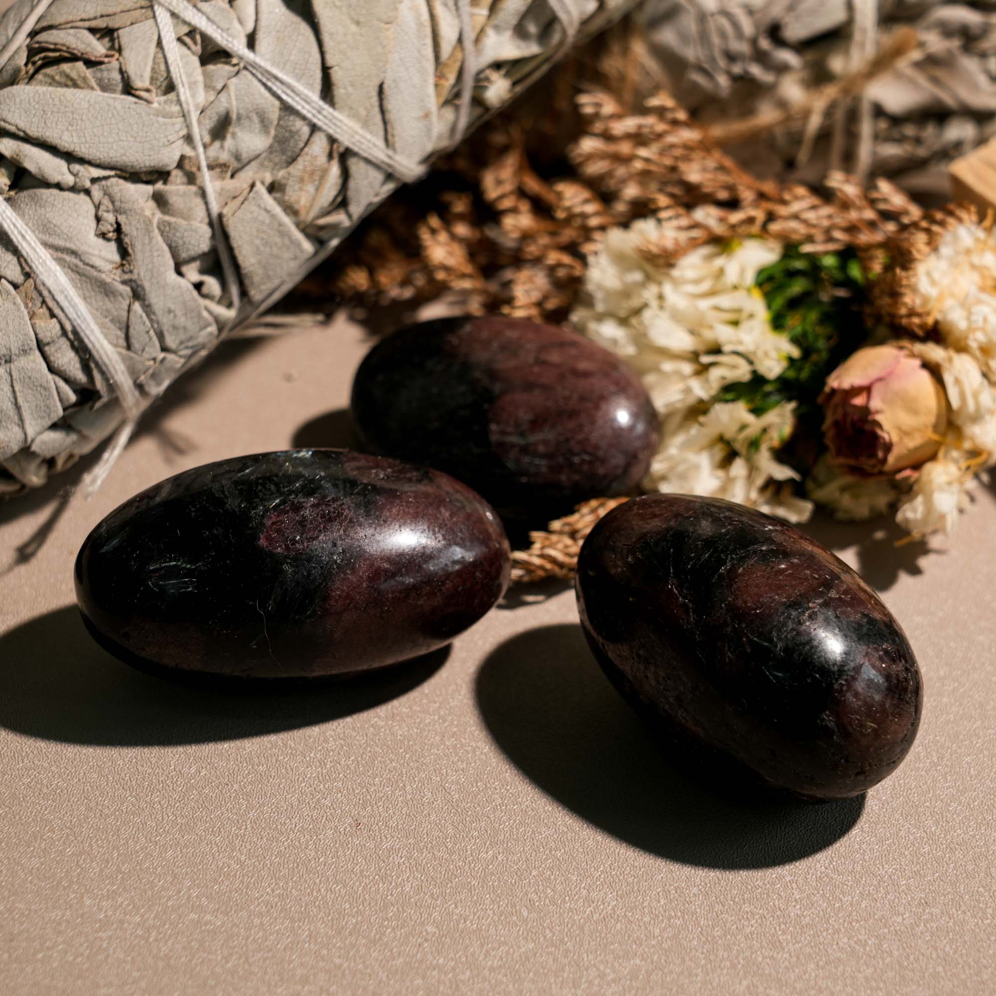 Garnet Tumbled Stone Set - helmsman - crystal