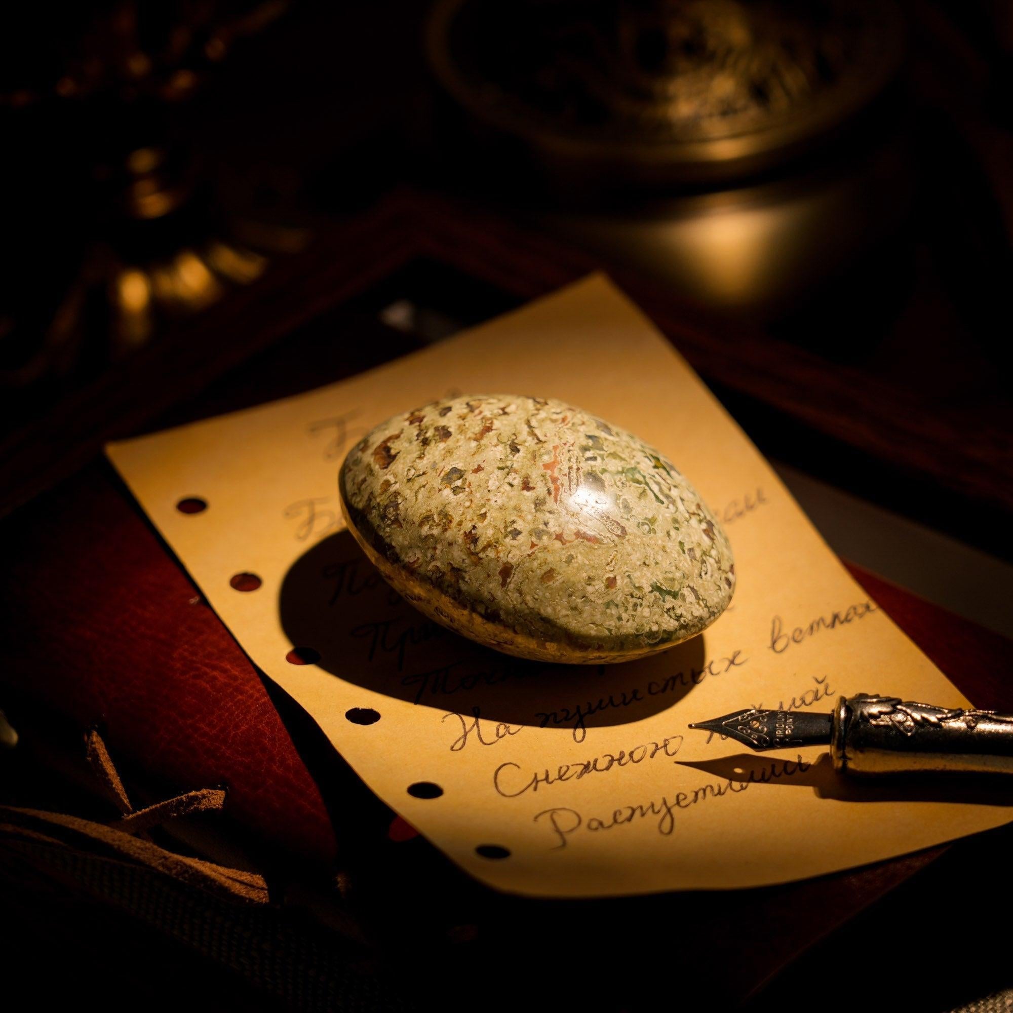 Rhyolite Palm Stone - helmsman - crystal