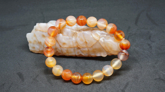 5 Powerful Spiritual Meanings of Crystal Bracelet Breaking - helmsman-crystal