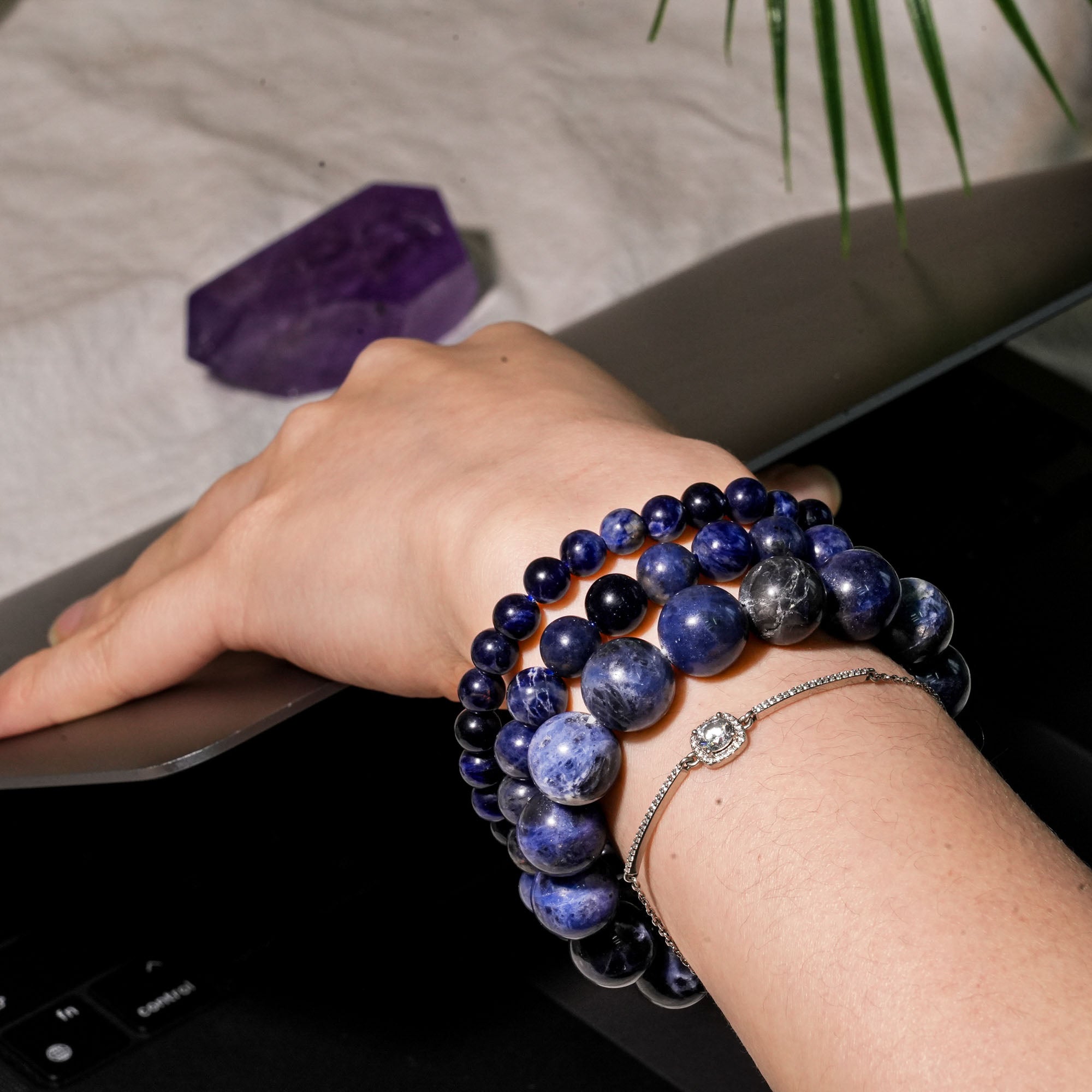 Sodalite Crystal Bracelet-helmsman crystal-healing energy crystal