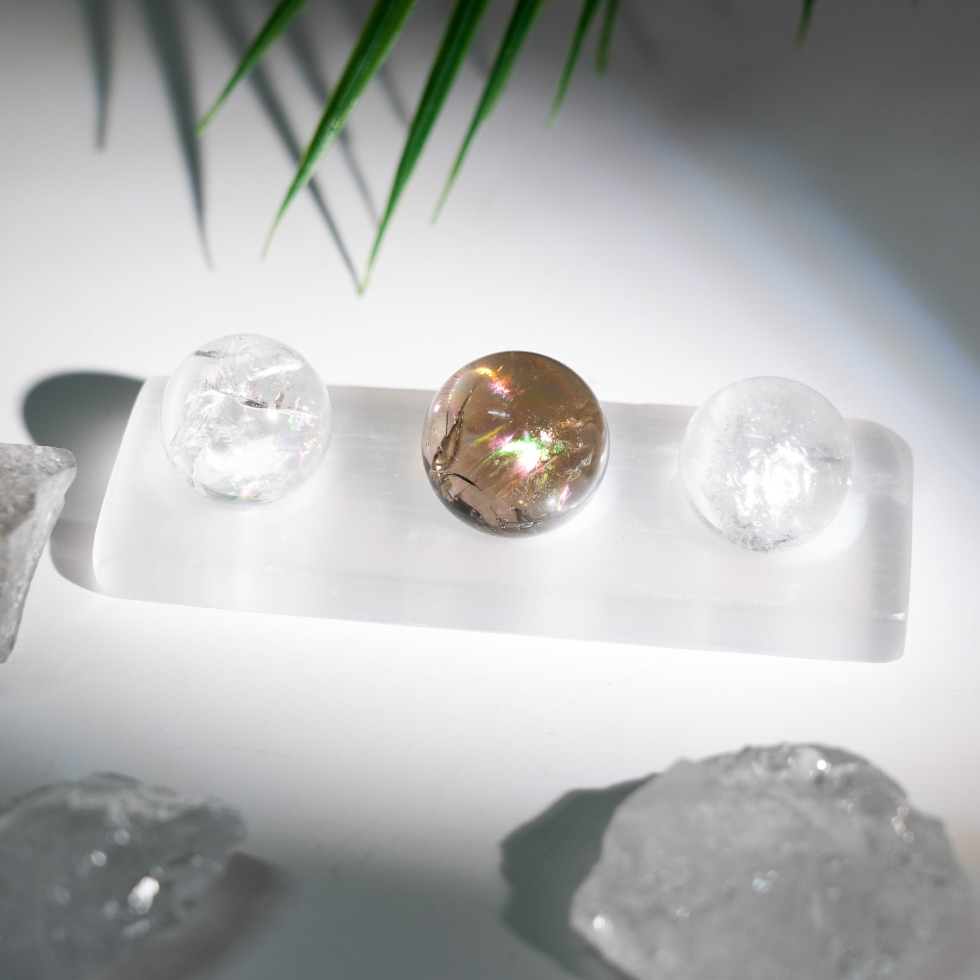 Selenite Sphere Holder