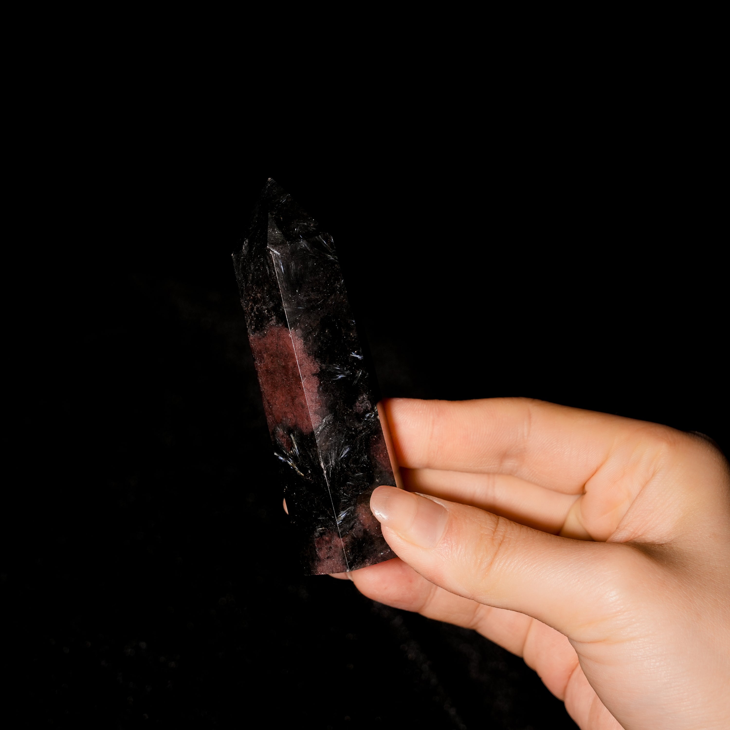 Garnet Point-Helmsman Crystal