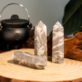 Shell Stone Point-Helmsman Crystal