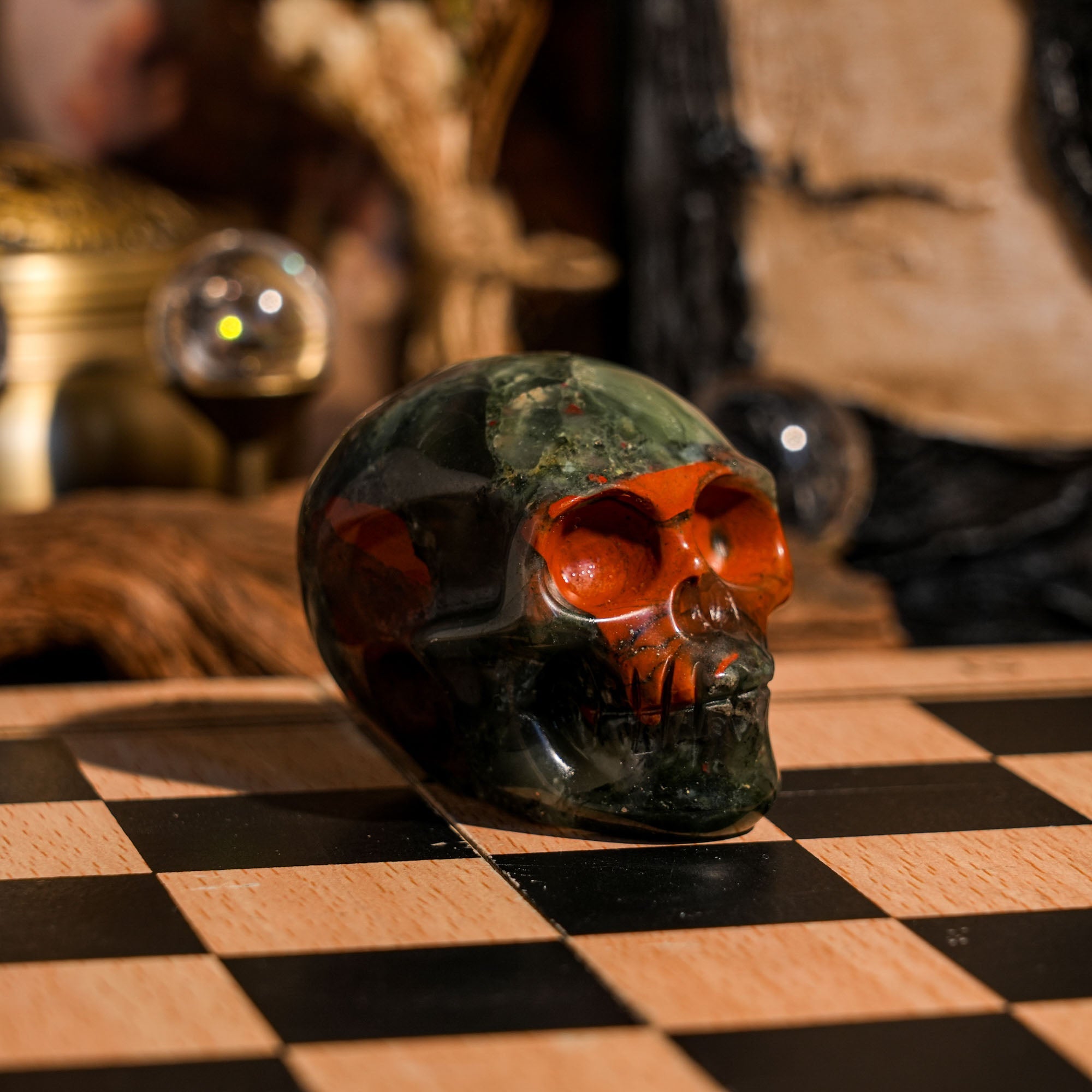 Blood Stone Skull - helmsman - crystal