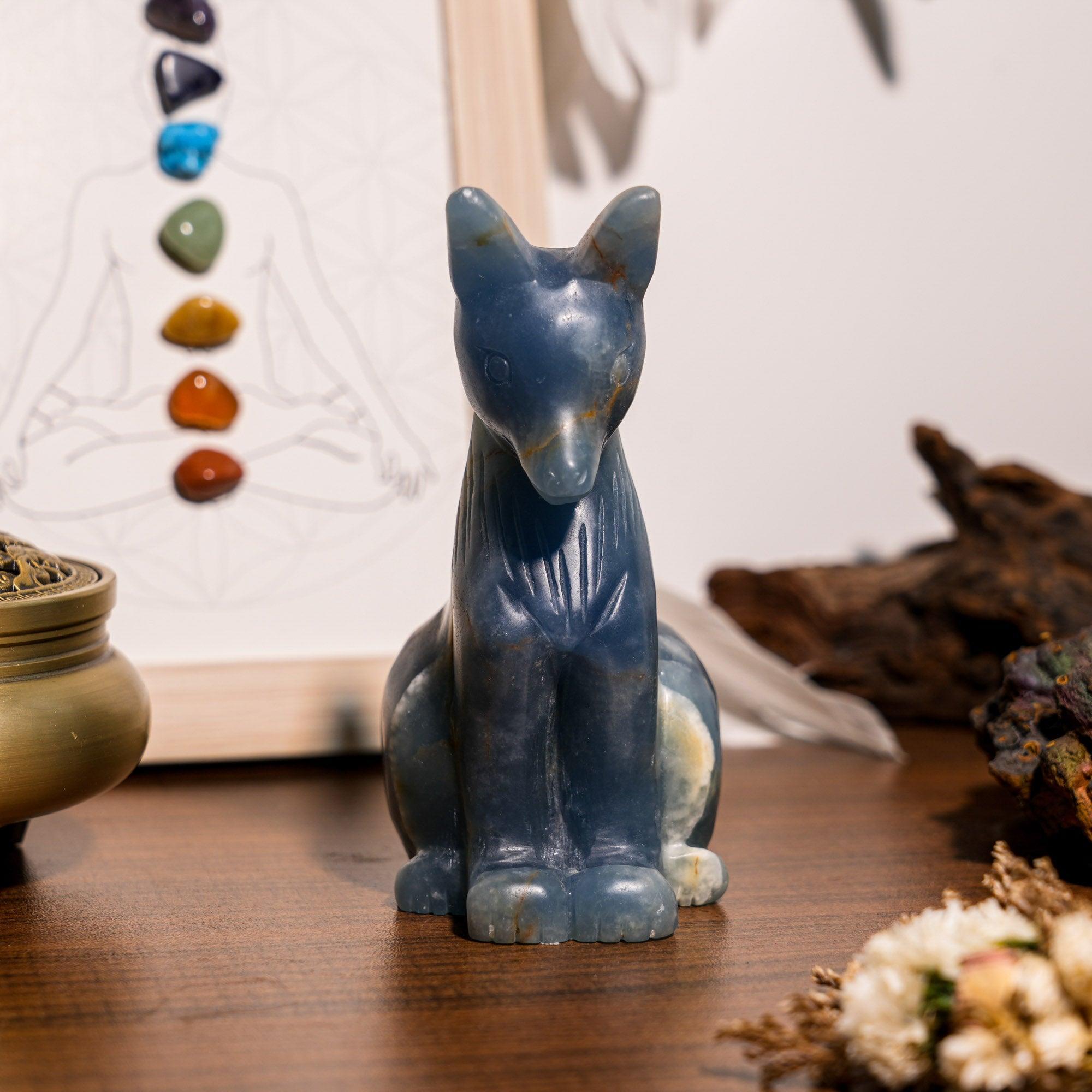 Blue Onyx Fox Carving - helmsman - crystal