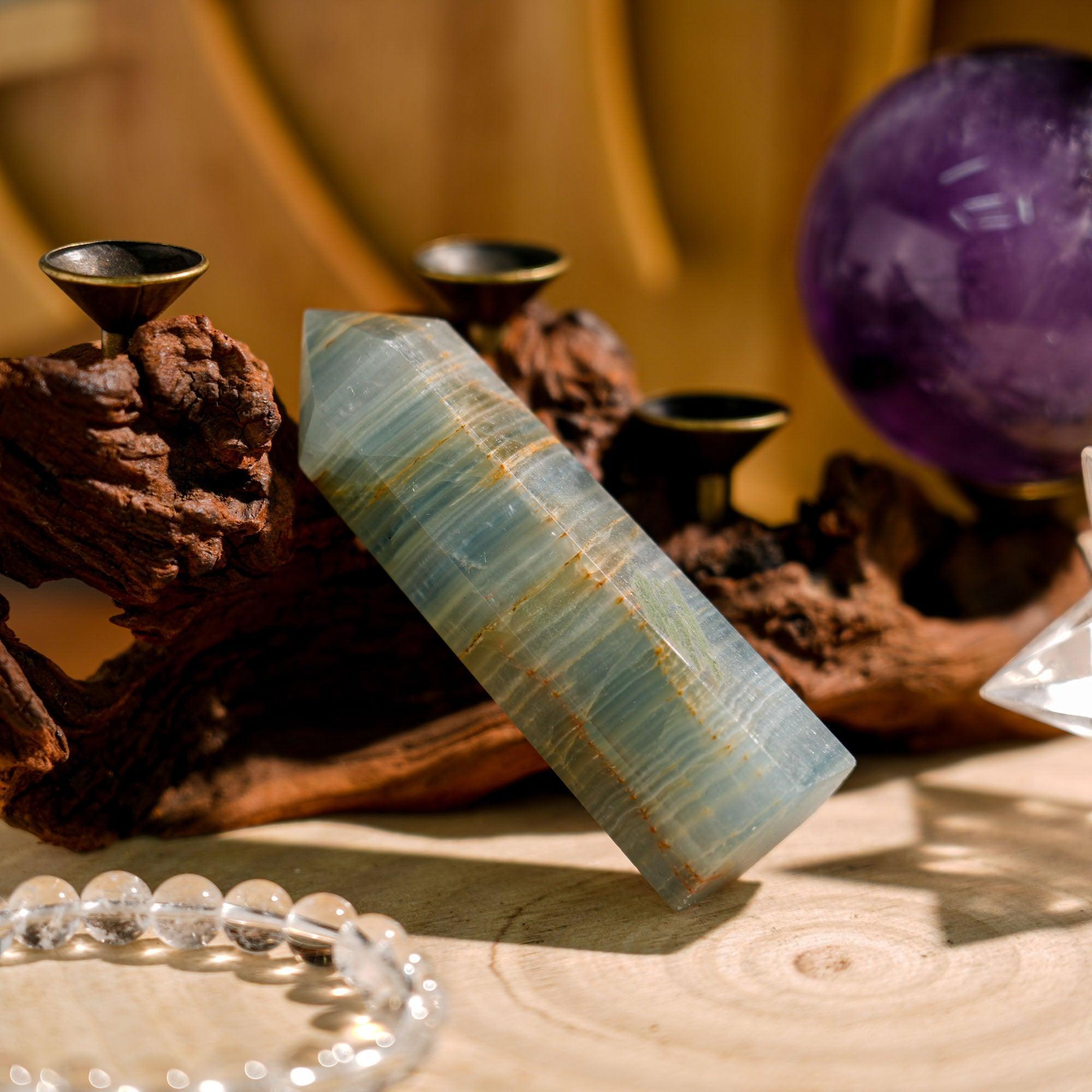 Blue Onyx Point - helmsman - crystal