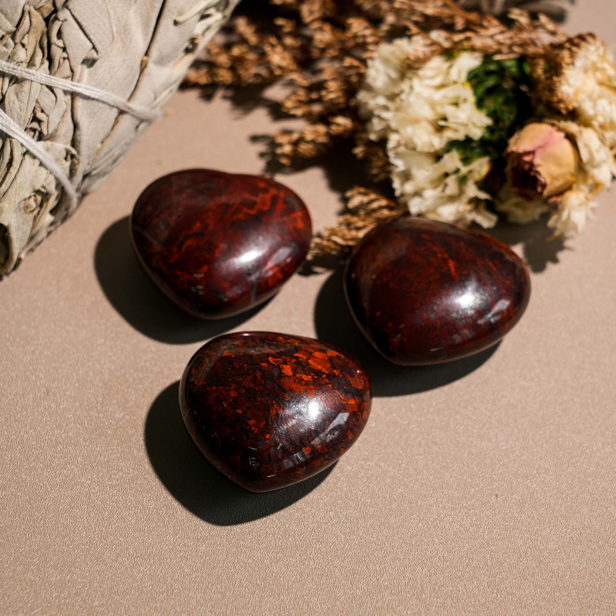Chicken Blood Stone Mini Heart Set - helmsman - crystal