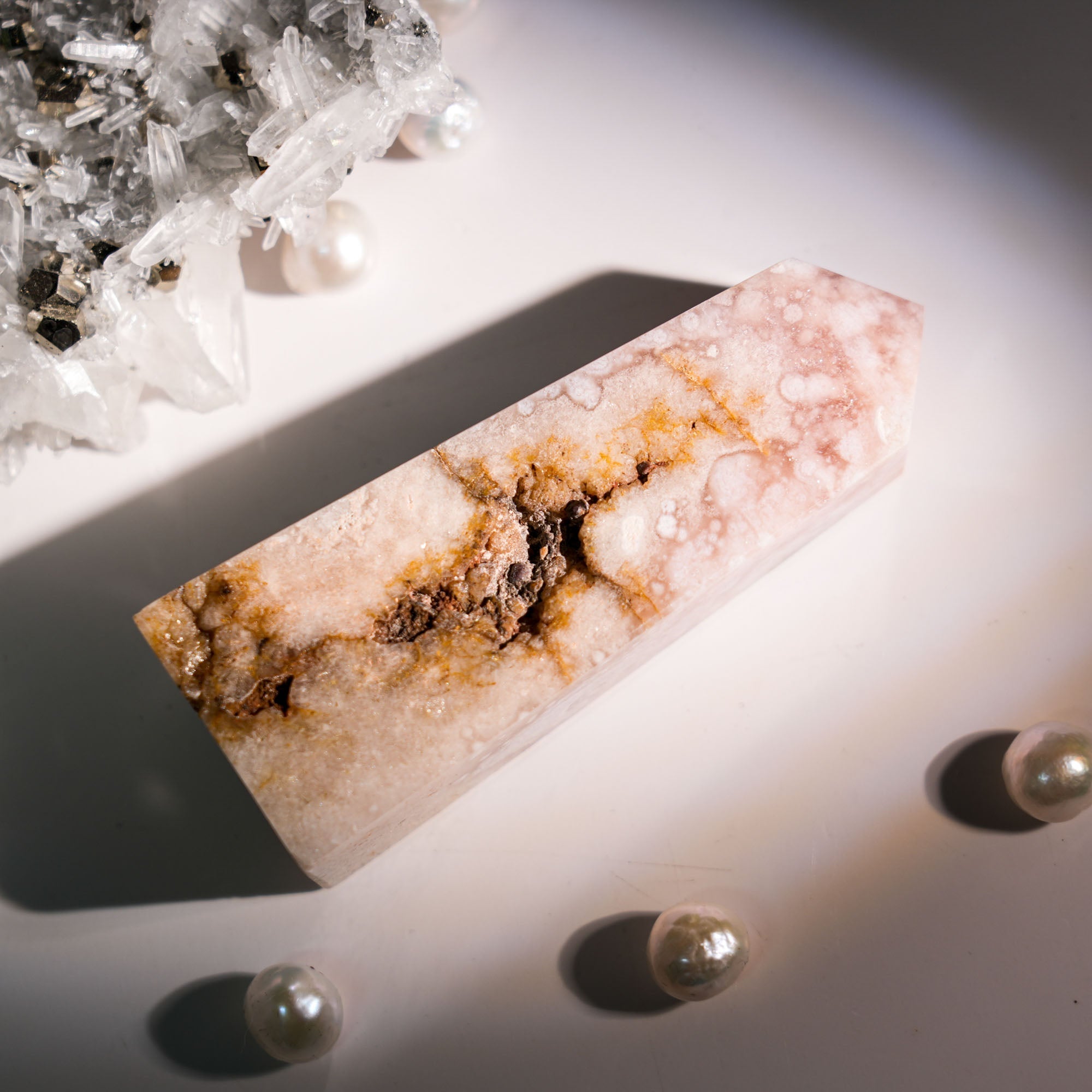 Flower Agate Tower - helmsman - crystal