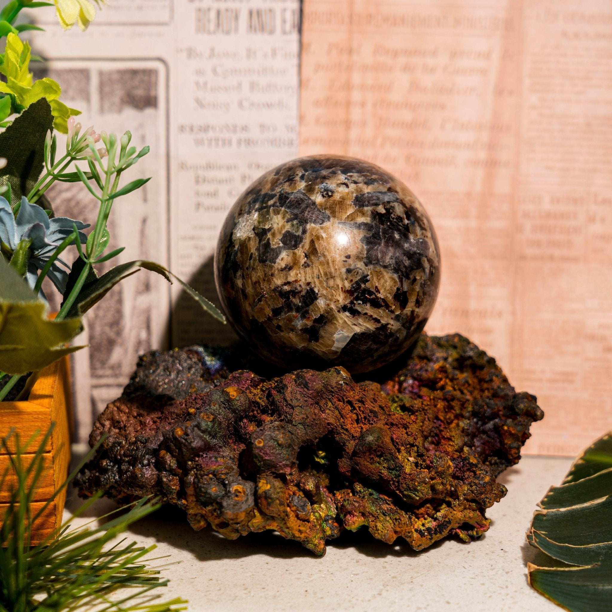 Fluorescent Mica Sphere - helmsman - crystal