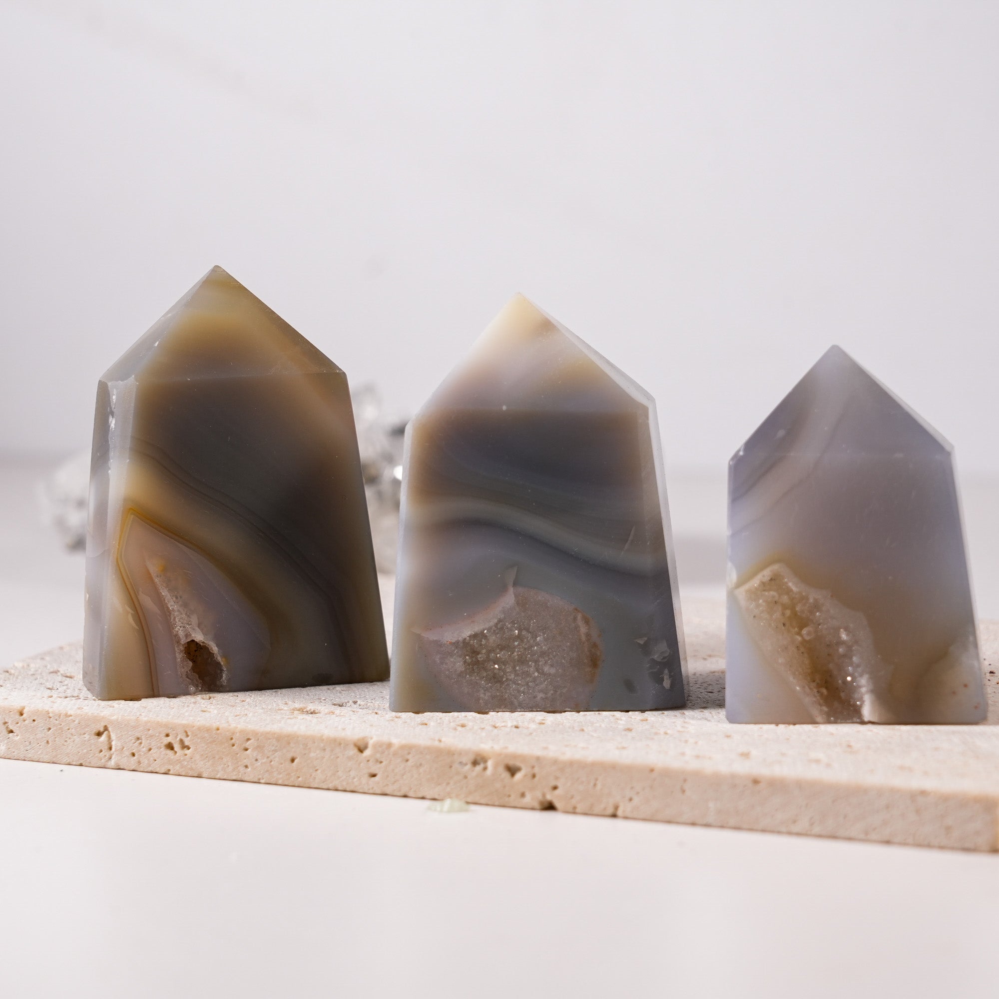 Gray Agate Tower - helmsman - crystal