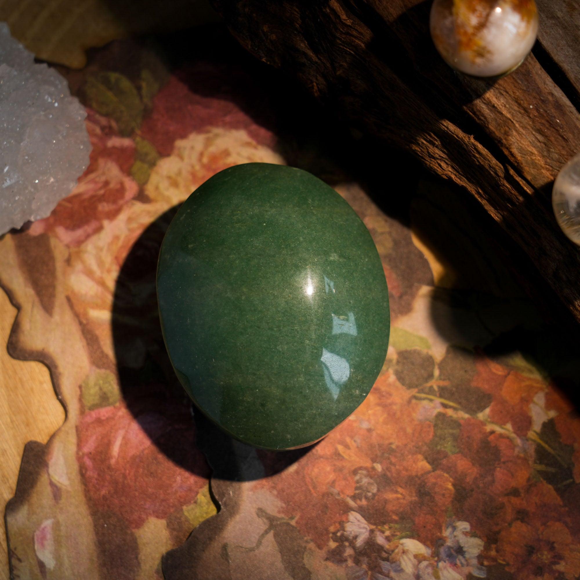 Green Aventurine Palm Stone - helmsman - crystal