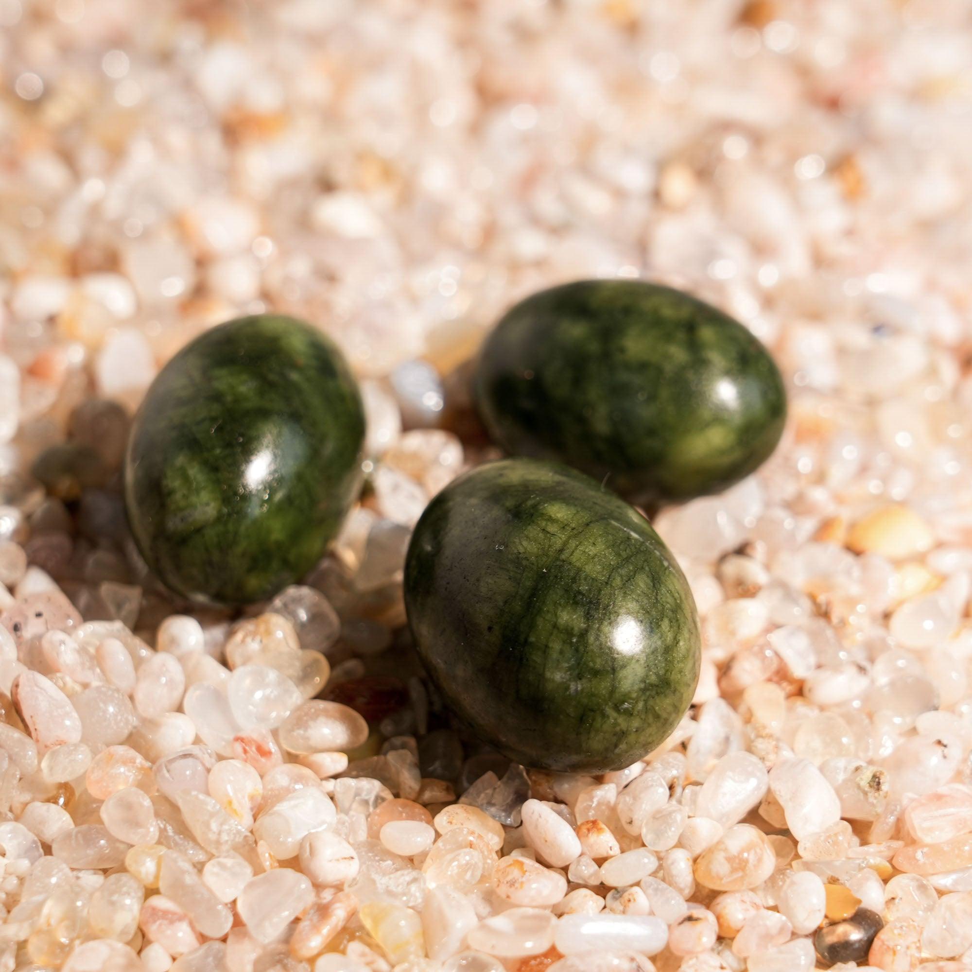 Green Serpentine Tumbled Stone Set - helmsman - crystal