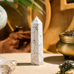 Howlite Point - helmsman - crystal
