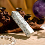 Kiwi Jasper Point - helmsman - crystal
