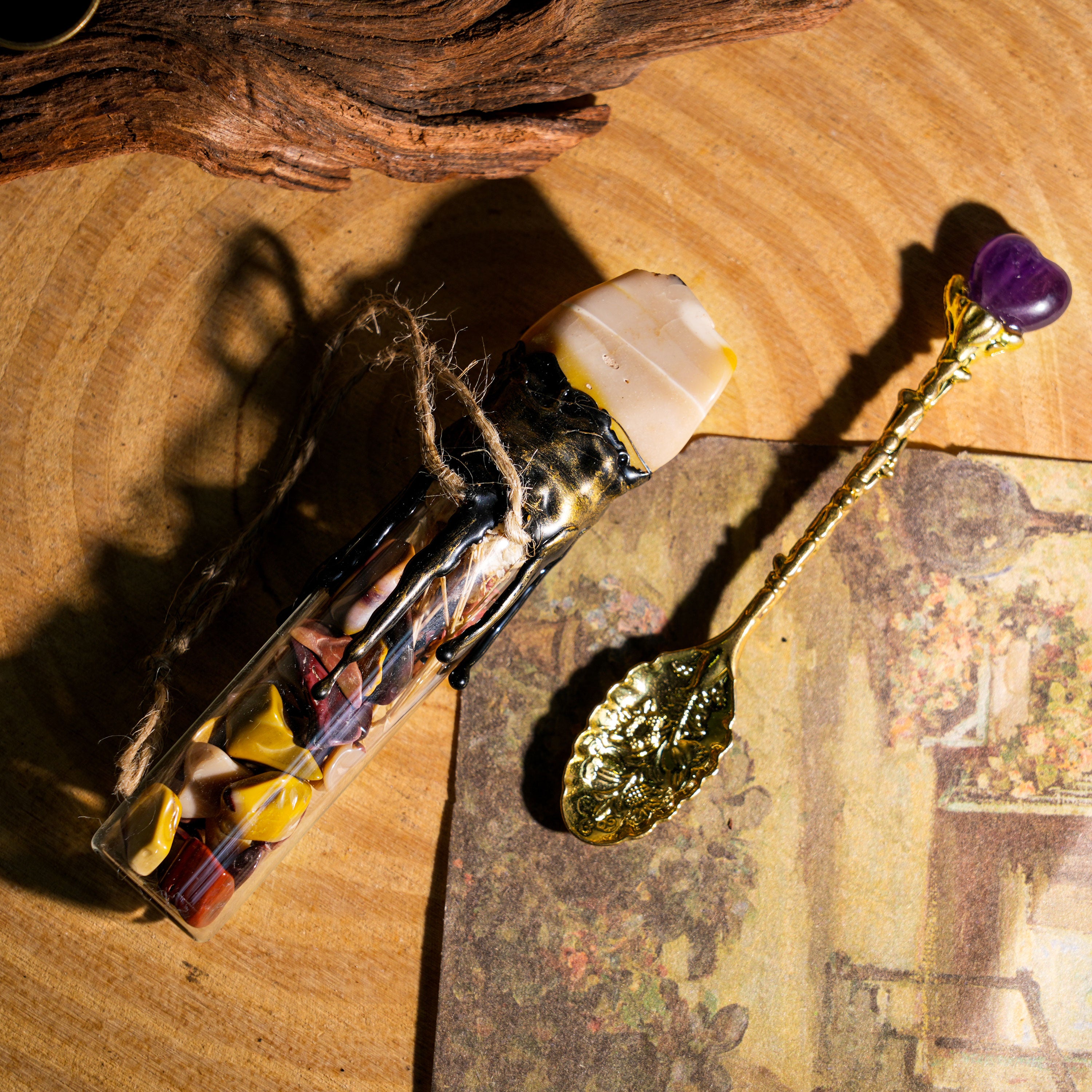 Manifestation Gift Box - Helmsman Crystal - Healing Crystal