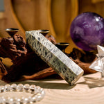 Petrified Jade Point - helmsman - crystal