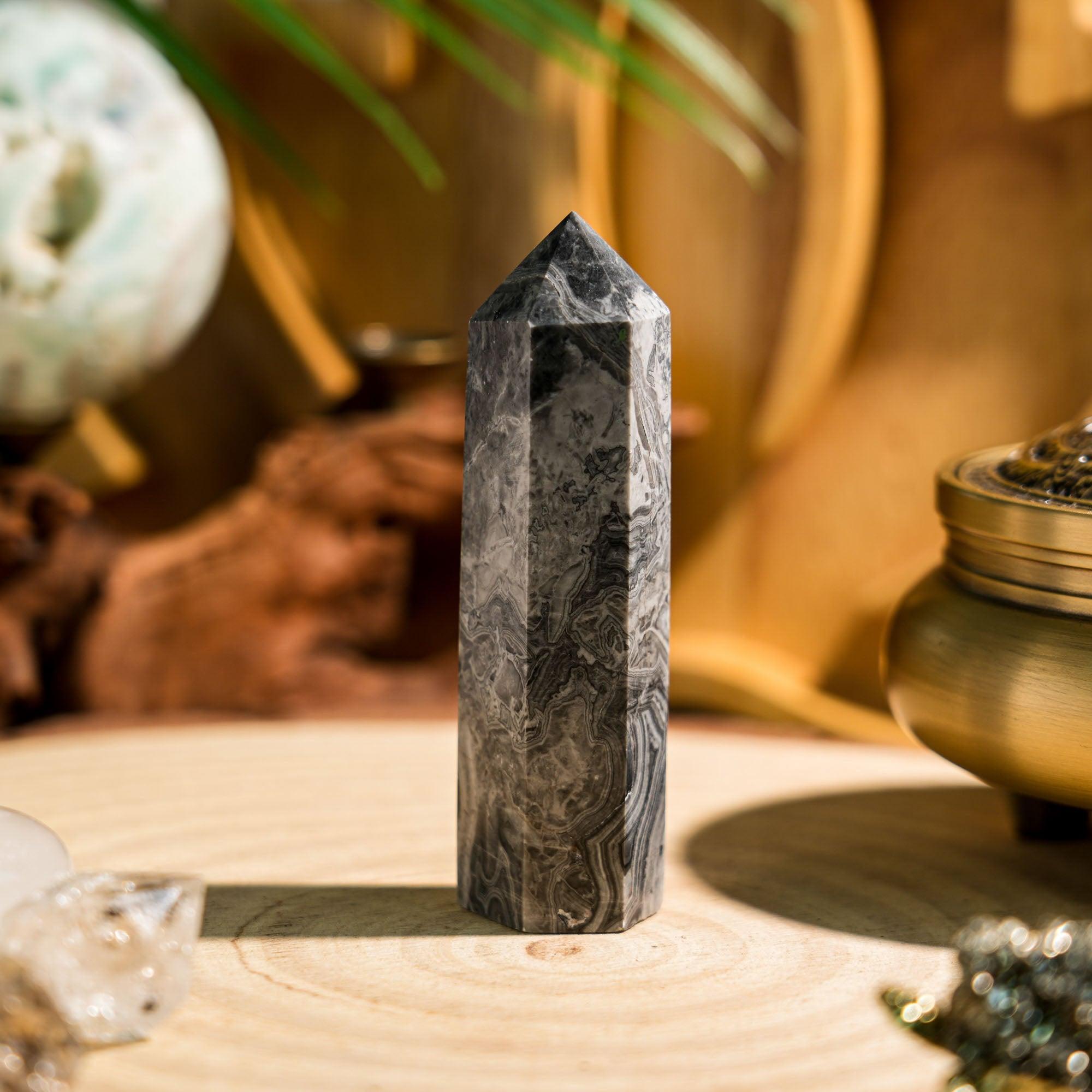 Picasso Jasper Point - helmsman - crystal