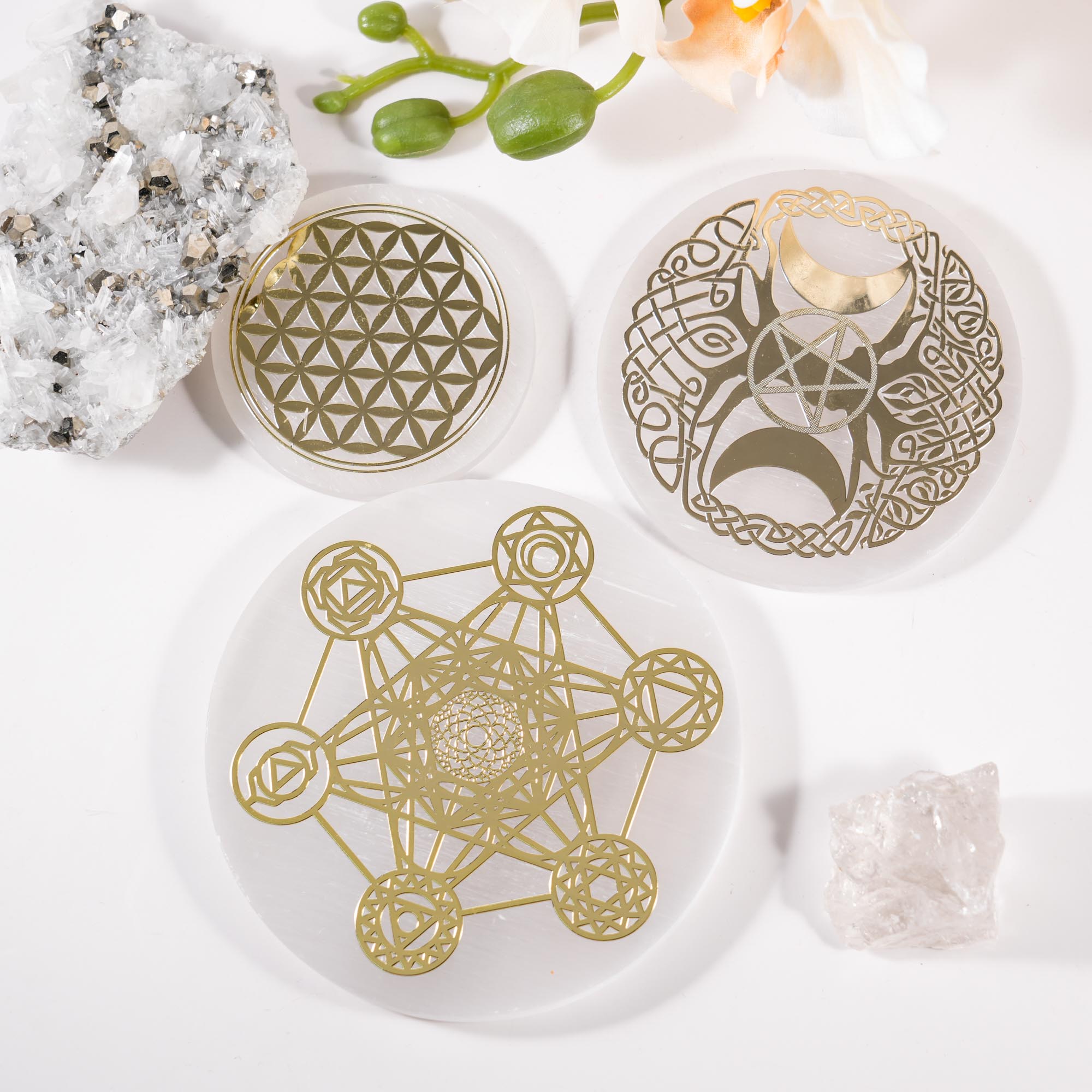 Selenite Charging Plate - helmsman - crystal